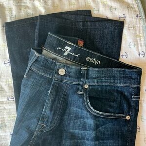7 For All Mankind men's dark blue jeans. Size 31 x 30. Austyn style